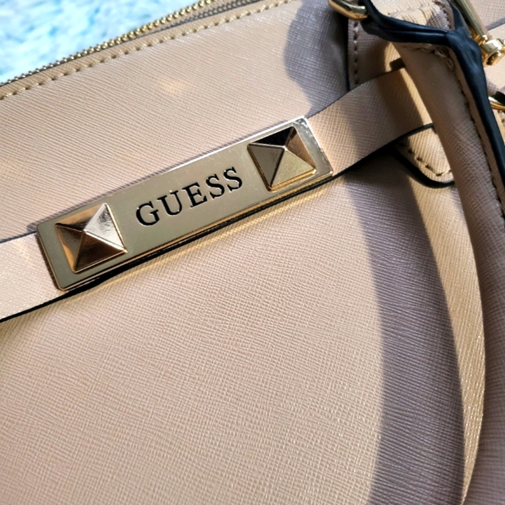 Women's handbag